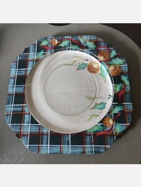 Plaid Tole Hand Painted Signed Wood Charger and Glass Plate Christmas Platter EU